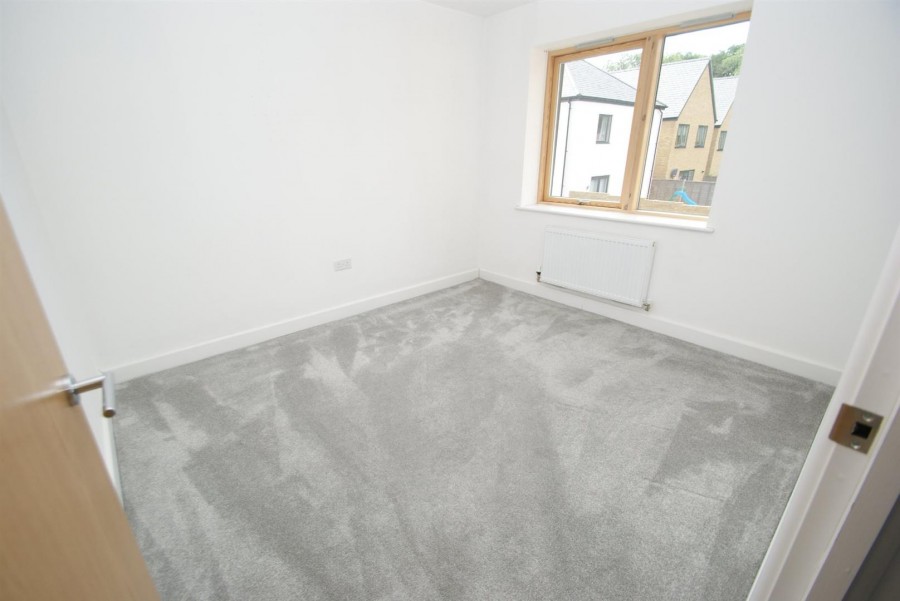 Images for Barnsley Wood Rise, NEWHALL