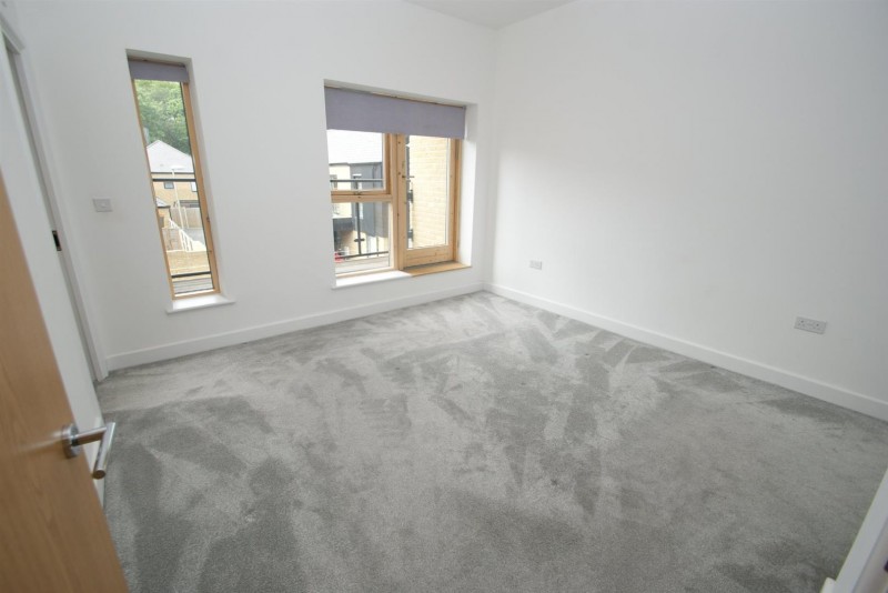 Images for Barnsley Wood Rise, NEWHALL EAID:fordycefurnivallapi BID:1