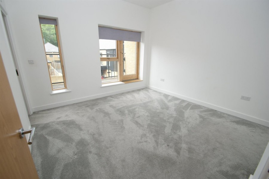 Images for Barnsley Wood Rise, NEWHALL