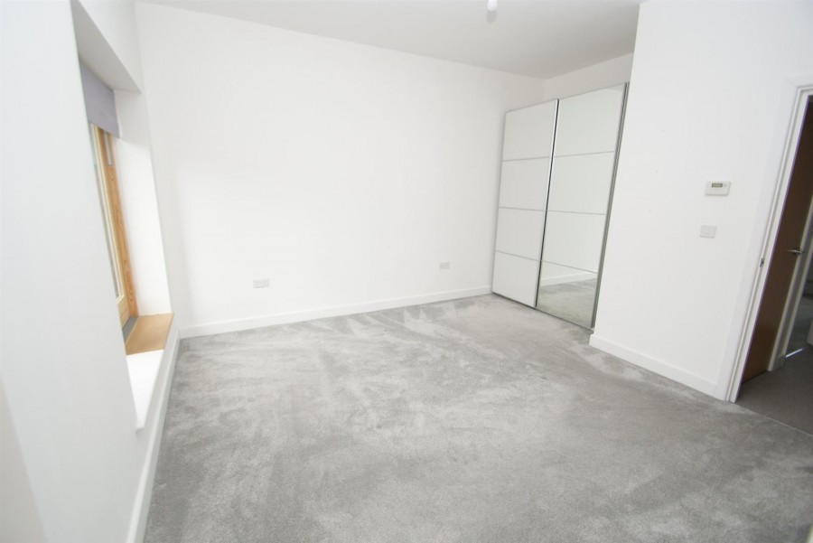 Images for Barnsley Wood Rise, NEWHALL