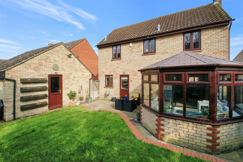 Images for The Ridings, Bishop's Stortford EAID:fordycefurnivallapi BID:1