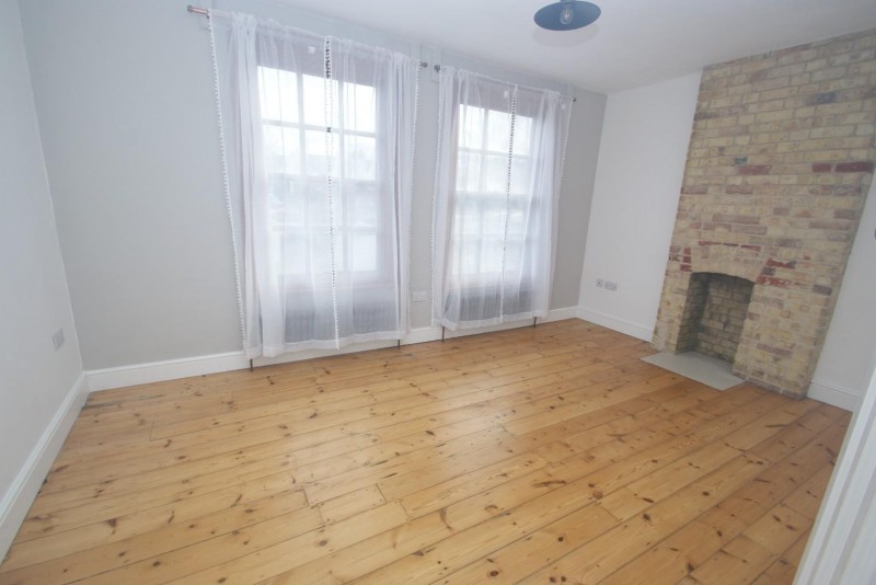 Images for Crown Terrace, BISHOP'S STORTFORD EAID:fordycefurnivallapi BID:2