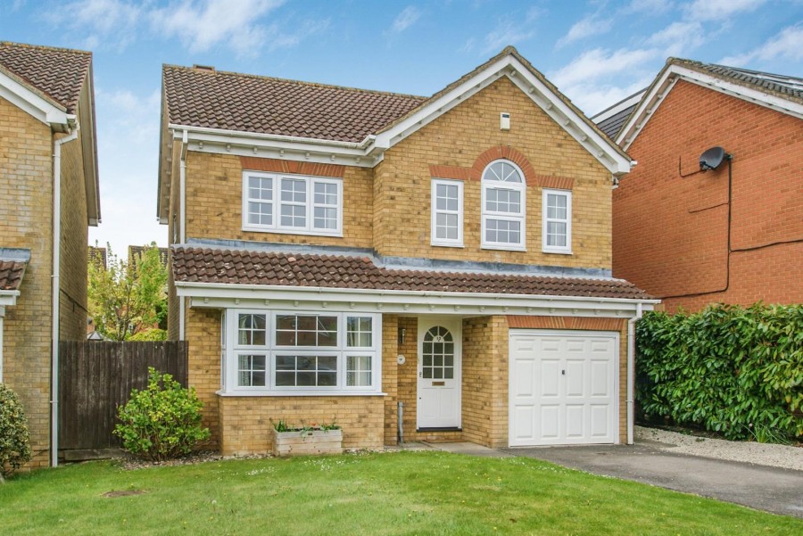 Images for Peregrine Close, BISHOP'S STORTFORD