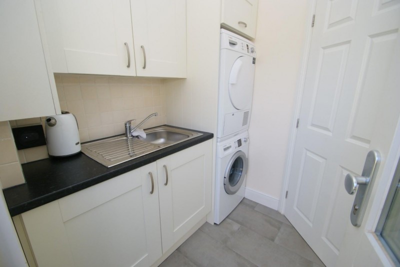Images for Wintershull Close, LITTLE CANFIELD EAID:fordycefurnivallapi BID:2