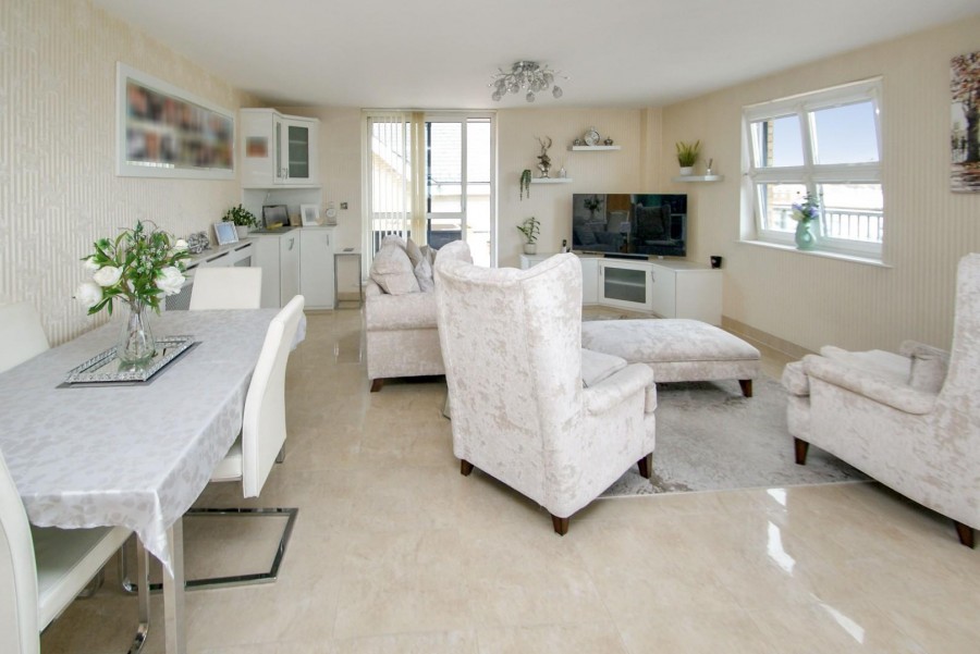 Images for Riverside, Bishop's Stortford