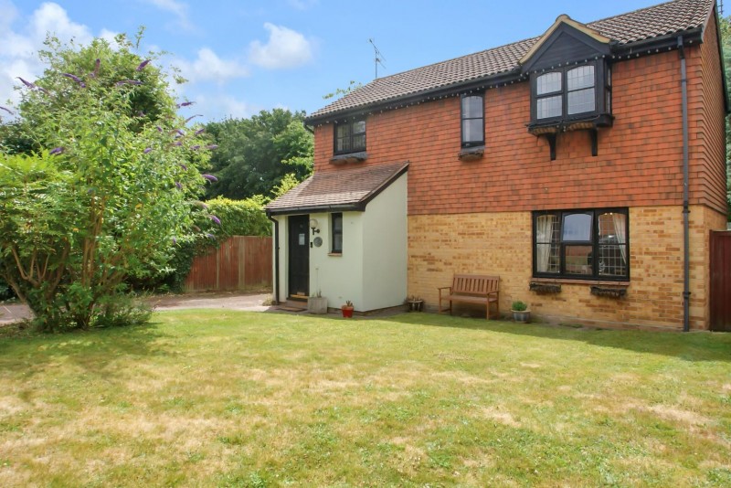 Images for Mathams Drive, Bishop's Stortford EAID:fordycefurnivallapi BID:1