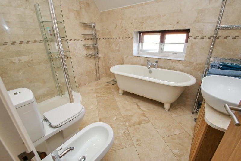 Images for High Wych, Sawbridgeworth EAID:fordycefurnivallapi BID:1