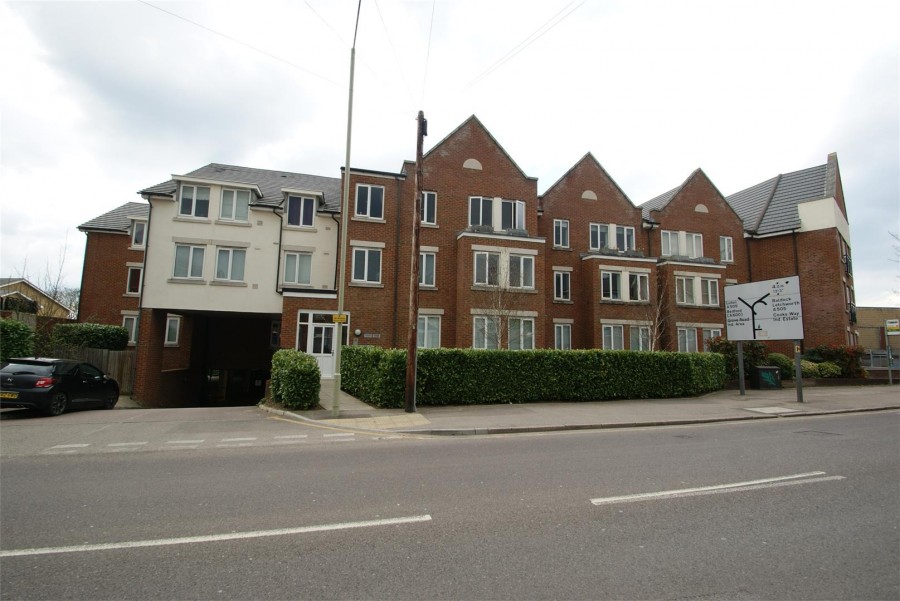 Images for Walsworth Road, HITCHIN