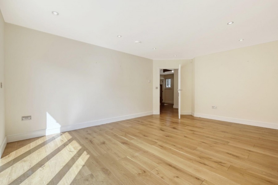 Images for Wintershull Close, LITTLE CANFIELD