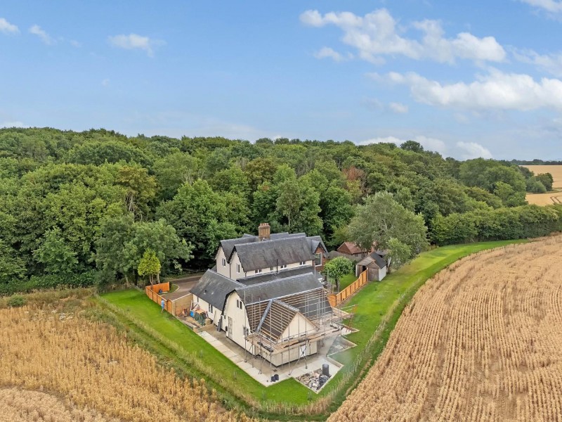 Images for High Wych, Sawbridgeworth EAID:fordycefurnivallapi BID:1