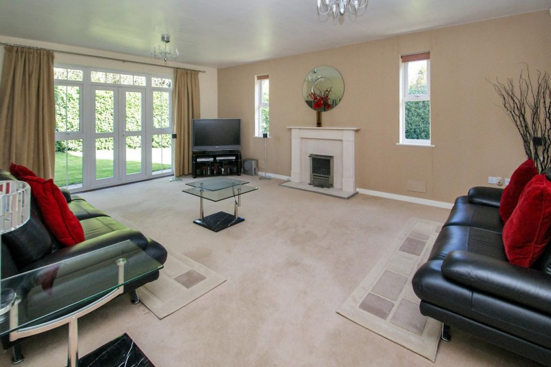 Images for Brook Farm Close, Bishop's Stortford EAID:fordycefurnivallapi BID:1