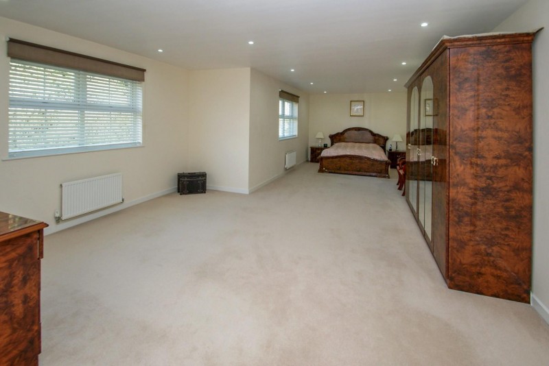 Images for Brook Farm Close, Bishop's Stortford EAID:fordycefurnivallapi BID:1